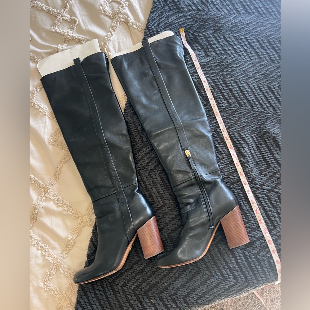 Vero Cuoio Black Heeled Boots